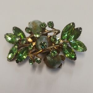 BEAU Jewel Brooch